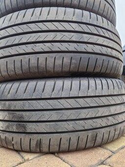 Zánovní letní sada 4ks Bridgestone 235/55 r19 - 2