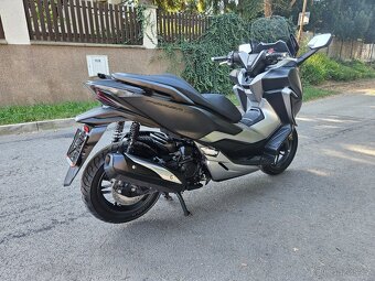 Honda Forza 300 ABS - r.v. 2020, najeto : 18.700km - 2