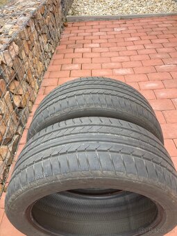 Pneu GOOD YEAR 245/45 R18 100Y - 2