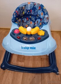 Dětské chodítko Baby Mix s volantem a silikonovými kolečky t - 2