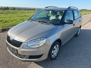 ŠKODA FABIA 2 1.2 51KW r.9/2013 klima,esp,2sady kol, dohoda - 2