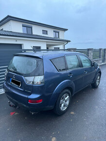 MITSUBISHI OUTLANDER 2.0 D - 4x4 - 2