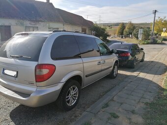 Chrysler Voyager 2.8CRD 110KW 7MÍST  pouze NÁHRADNÍ DÍLY - 2