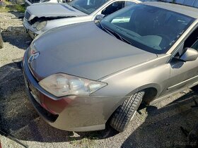 Kompletní předek Renault Laguna III - 2