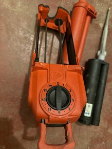 HILTI HDE 500-A22 aku pistole na chemickou maltu - 2