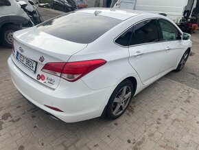 HYUNDAI i40 1,7 crdi - 2