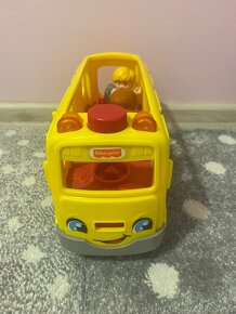 Školní autobus Fisher Price - 2