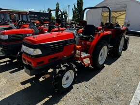 Malotraktor Kubota GL221 Nádherný Top - 2