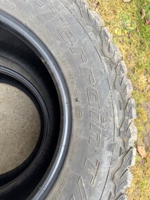 Bfgoodrich 285/70 r17 - 2