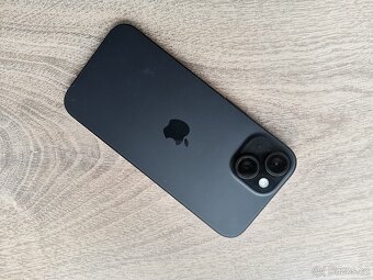 Apple iPhone 15 pro - 2