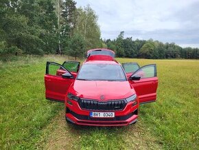 Škoda Karoq Sportline    Stav nového, top audio, záruka - 2