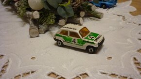 MATCHBOX SF RENAULT 5TL 1978 VERZE S NÁPISEM RENAULT NA STŘ - 2