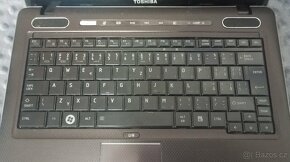 prodám Notebook Toshiba Sattelite U500-17F - 2