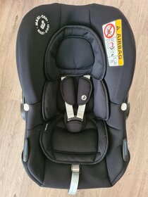 Autosedačka Maxi Cosi Tinca i-Size Essential Black 2020 - 2