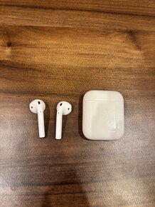 Apple AirPods - 2