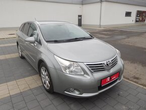 Toyota Avensis Combi 2.0 D-4D, 93 kW, Aut. Klima - 2