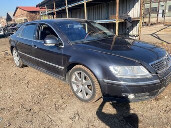 VW Phaeton ,4,2 i,246 je,,r.v.2003 - 2