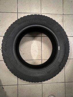 Hankook 205/60 R16 92H, zimní - 2