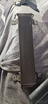 Chladič paliva  vw T5 7H0 203 551 B - 2