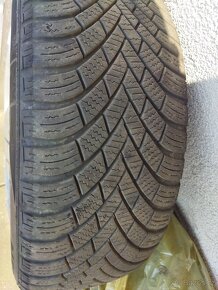 Zimní pneu 205/55 R16 - 2