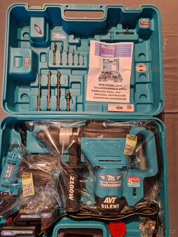 MAKITA HR2811FT kombi kladivo SDS + AKU vrtačka - 2