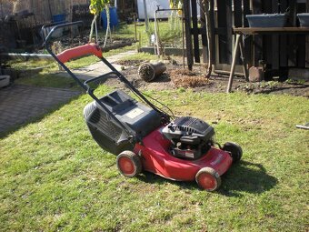 Zahradní sekačka Mountfield   TDL 484 TR - 2