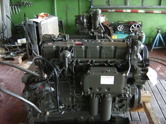 MOTOR Z FENDT 936 360HP kompletní i s chladičem - 2