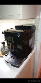 kávovar DeLonghi - 2