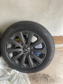 ALU KOLA 20” + Pirelli 255/50R20 - 2