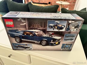 LEGO ® Creator Expert 10265 Ford Mustang - 2