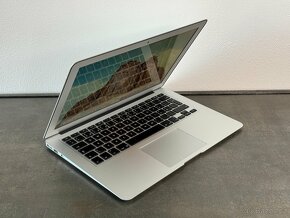 MacBook Air 13" 2015 i5 / 4GB / 256GB SSD - DPH - 2