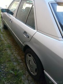 Mercedes W124 200D - 2