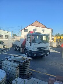 Iveco s hydraulickou rukou - 2