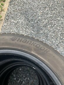 Sada zimních pneu Hankook 275/45/20, 6,5-7,5 mm - 2