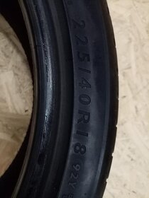 225 40 18 Dunlop Sport Maxx - 2