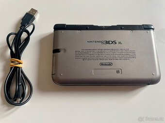 Nintendo 3DS XL - 2