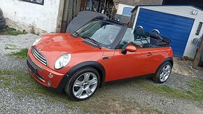 Mini cooper r52 1.6 16v 85kw cabrio - 2