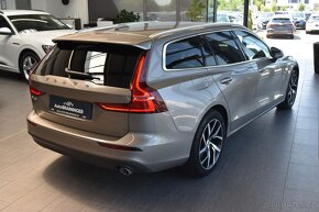 Volvo V60 kombi D3 Momentum Pro 2020 - 2