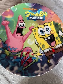 porcelan.dezertní mělké talíře-Spongebob,dva kusy - 2