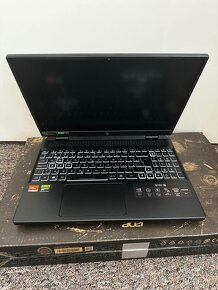 Acer Nitro 16. RTX 4060 32gb ram. Rozbaleno, 24m zaruka. DPH - 2