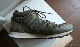 Pánské tenisky New Balance 574 v.41/42 v barvě khaki - 2