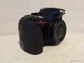 Nikon D5300 tělo (černý) - 2