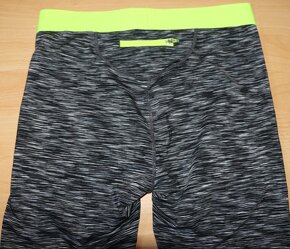 Dívčí leginy H&M Sport vel.170 - 2