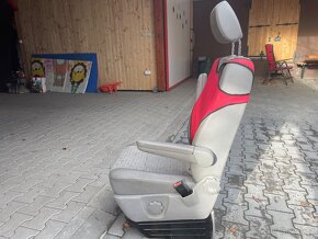 Transporter sedačka spolujezdec - 2