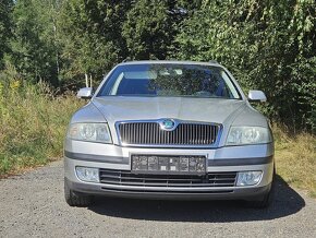 Škoda Octavia II 2.0tdi Elegance combi - 2