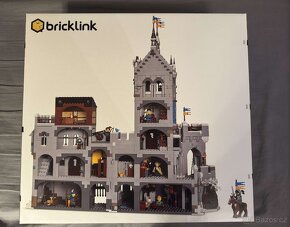 Lego Bricklink Mountain Fortress 910029 - 2