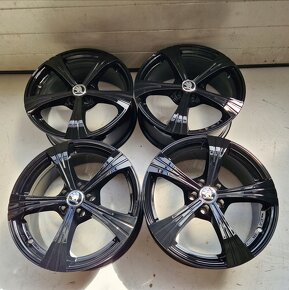 ALU KOLA SKODA SCALA KAMIQ FABIA 5x100 17'' ET35 - 2