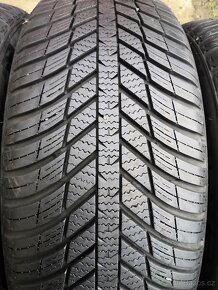 Zimní/Celoroční pneumatiky Nexen 205/55 R16 91H - 2