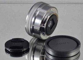 Sony E Mount Lens: 16-55 mm F 3.5-5.6 OSS - 2