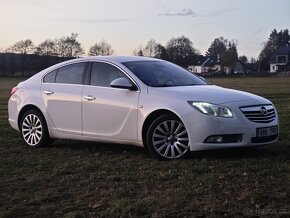 Opel Insignia 2.0 CDTi 118kW r.v. 2012 - Liftback - 2